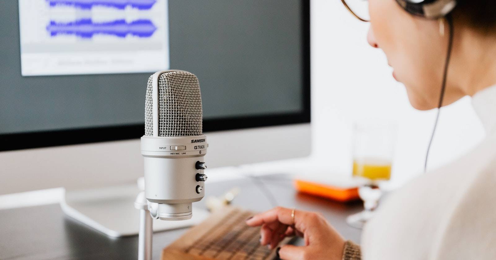 How to Record Podcasts Remotely With Affordable Tech: Easy & Effective Tips