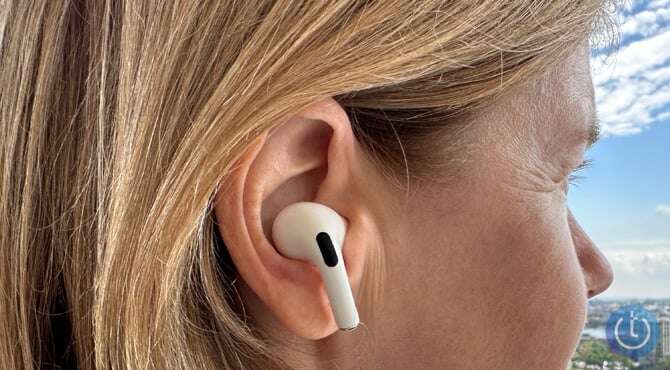 How To Get Earbuds To Stay In