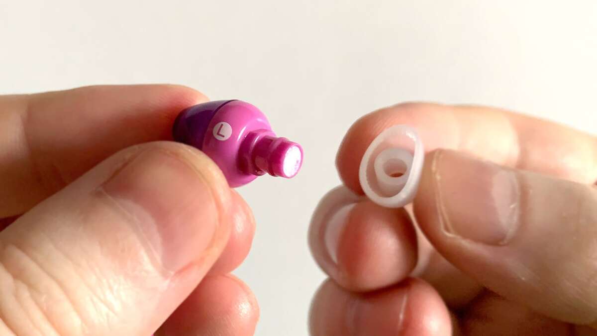How To Change Earbud Tips