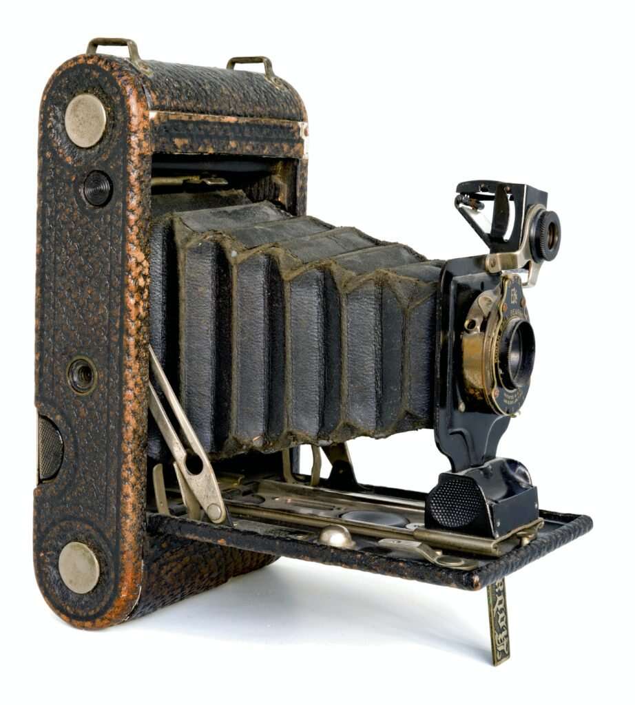 Who Invented The Camera