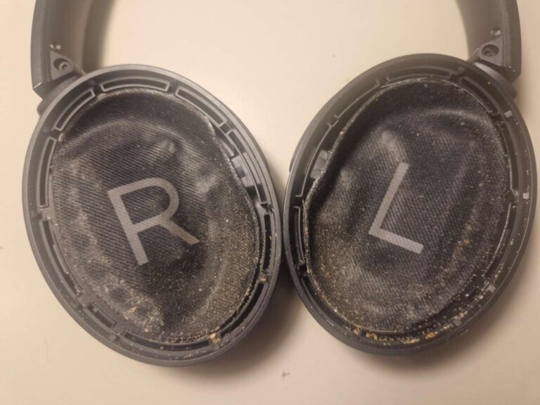 How To Clean Bose Quietcomfort Headphones