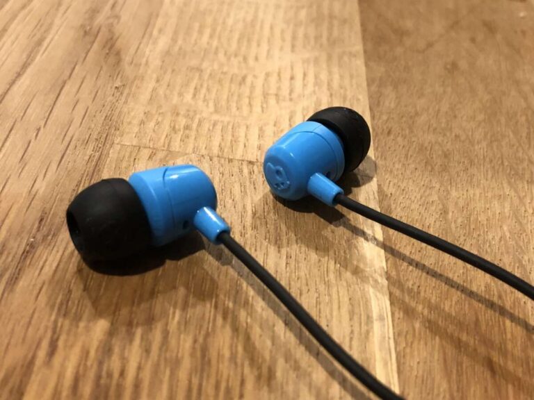 How To Make Skullcandy Earbuds Discoverable