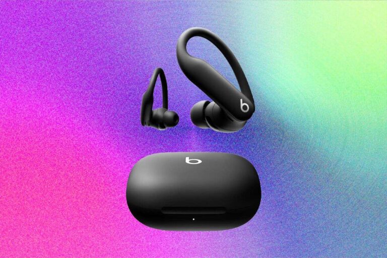 Is It Better To Workout With Headphones Or Earbuds