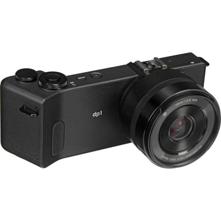 What To Look For In A Compact Camera